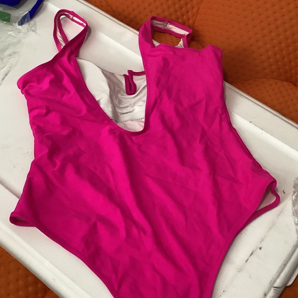 Women's Pink V Neck One Piece Green‎ Swimsuit Lace up Monokini NWOT Size L - Picture 3 of 5